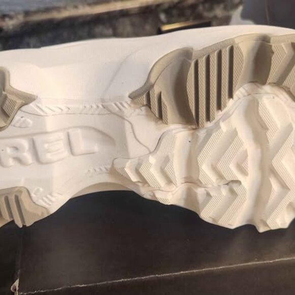 SOREL Kinetic Breakthru Caribou waterproof boots - Picture 2 of 4